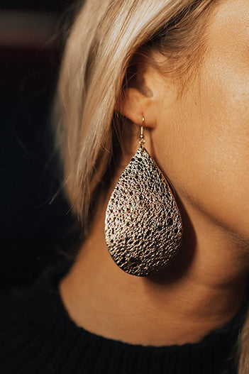 Stay Stylish Earrings in Gold Image - 2