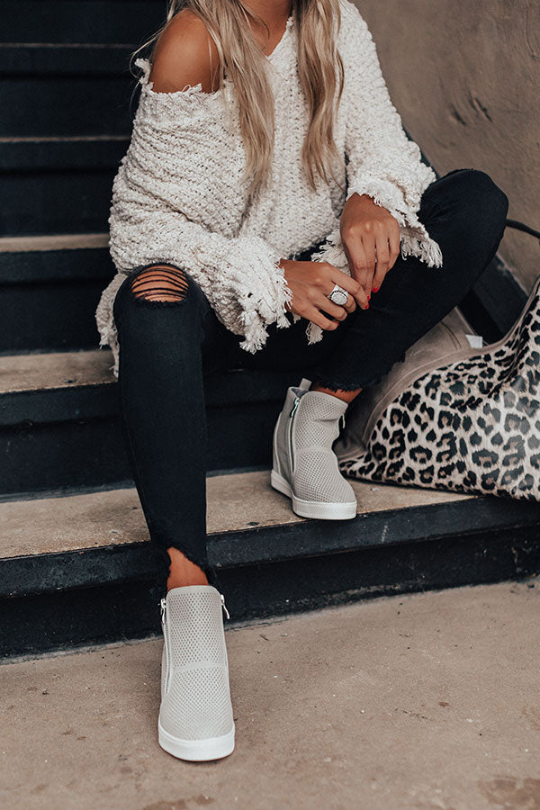 The Asher Perforated Bootie In Light Grey Image - 5