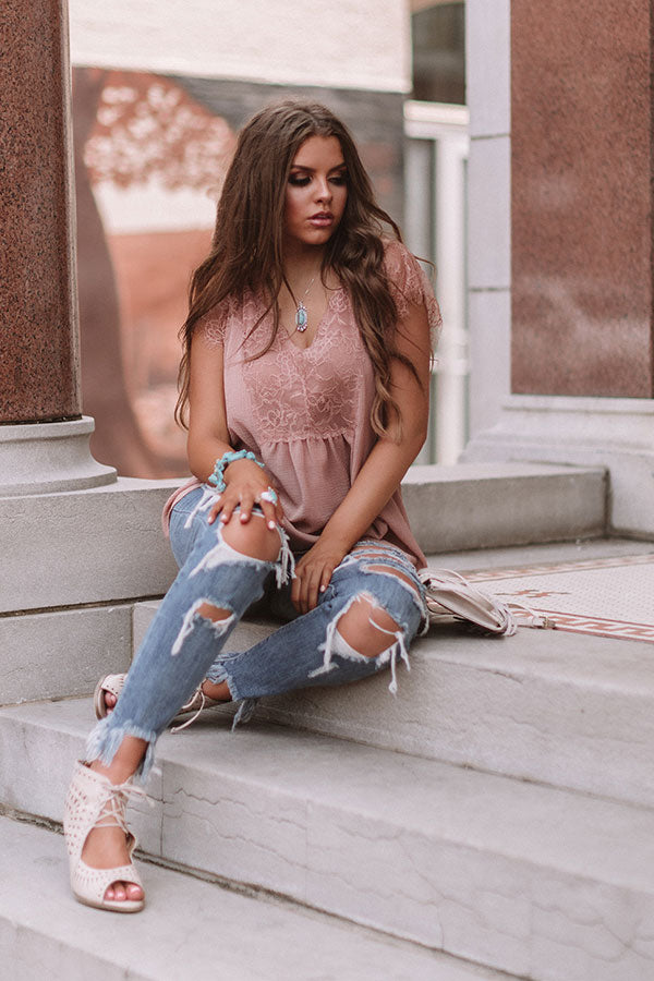 Daytime Romance Lace Top In Latte