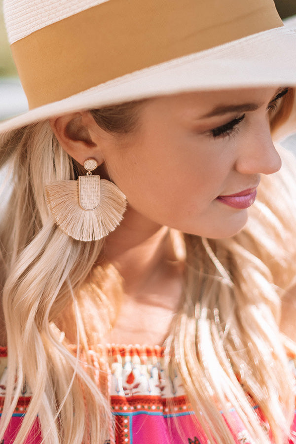 Chic In Santorini Earrings In Iced Latte