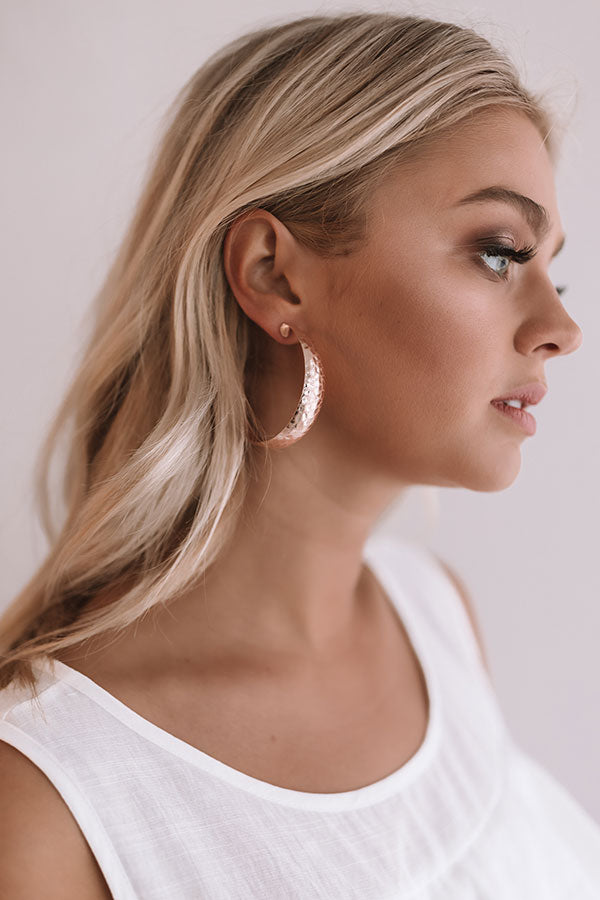 Swirls And Kisses Hoop Earrings In Rosegold