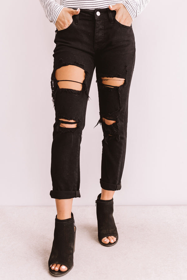The Luna Midrise Distressed Relaxed Skinny in Black