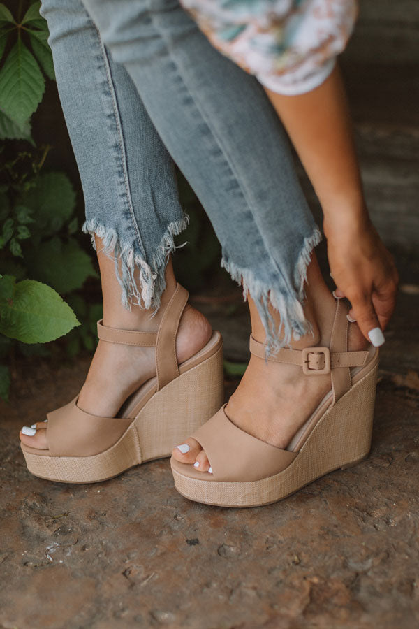 The Ayla Wedge In Iced Latte