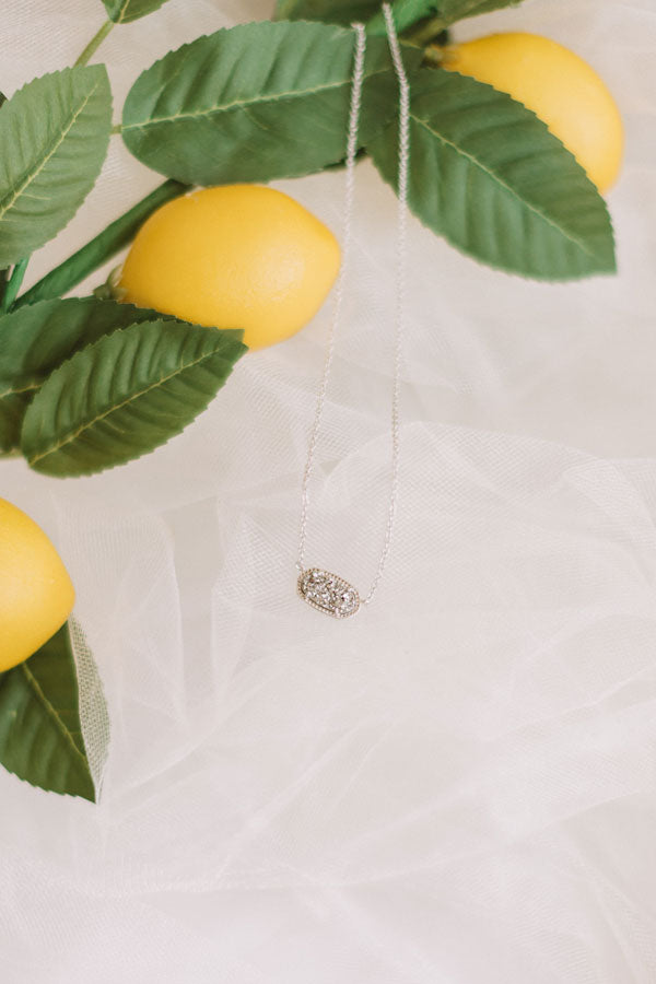 Kendra Scott Elisa Silver Pendant Necklace in Platinum Drusy Image - 3