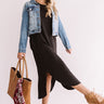 Fall Fashion Forward T-shirt Midi in Black Image - 1
