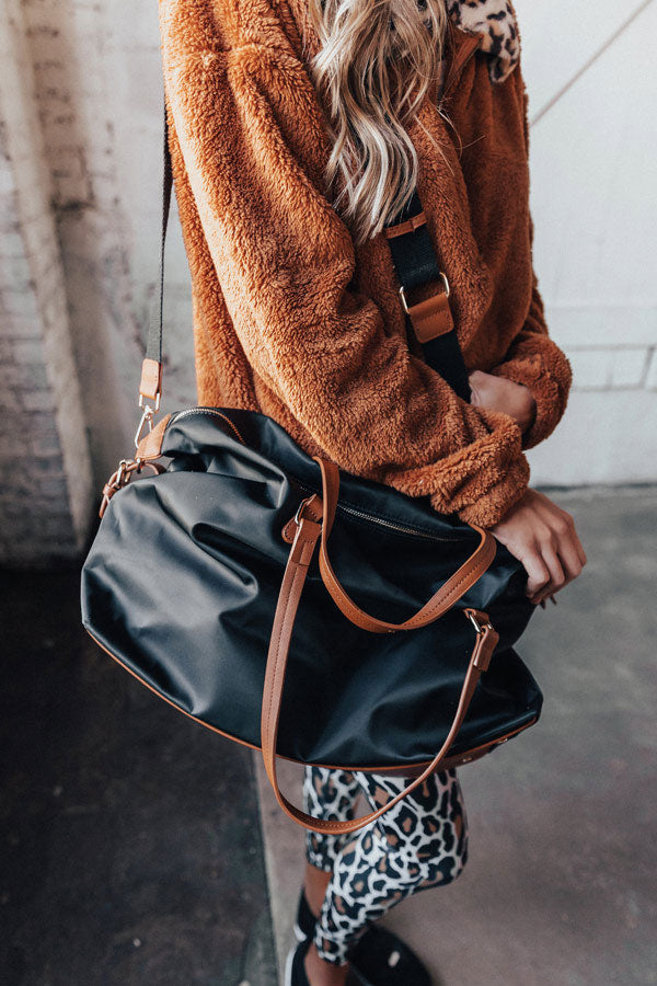Breckenridge Vacay Weekend Tote In Black