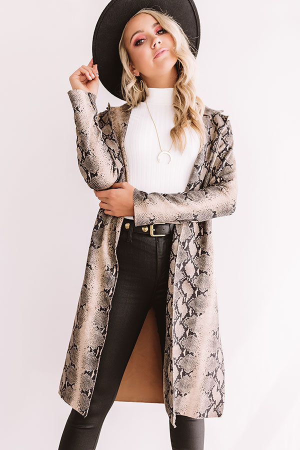 Stylish Mood Snake Print Lightweight Jacket Image - 2