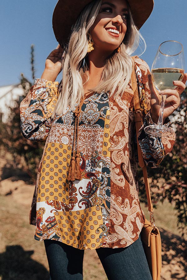 Endless Inspiration Paisley Shift Top in Golden Honey