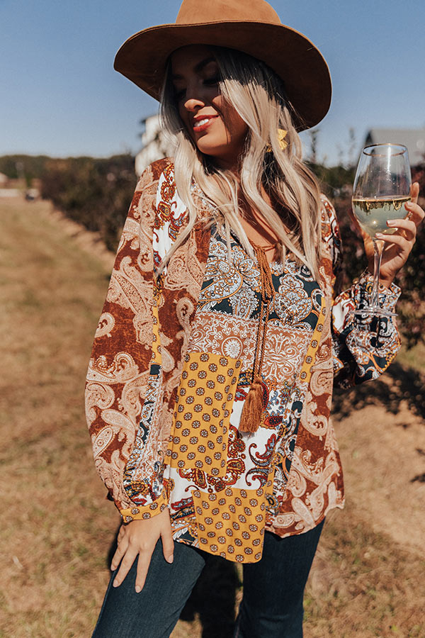 Endless Inspiration Paisley Shift Top in Golden Honey Image - 3