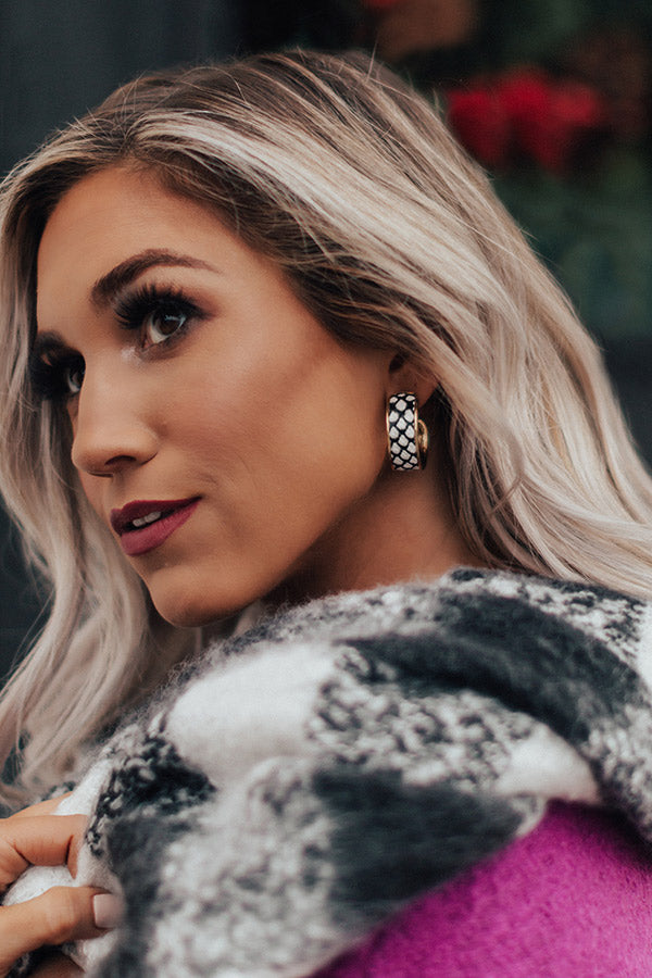 Stylish Mood Hoop Earrings In Snake Print