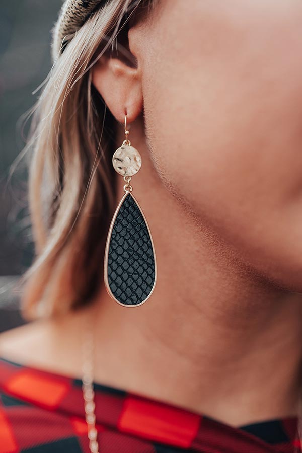 Heartland Happiness Earrings In Black