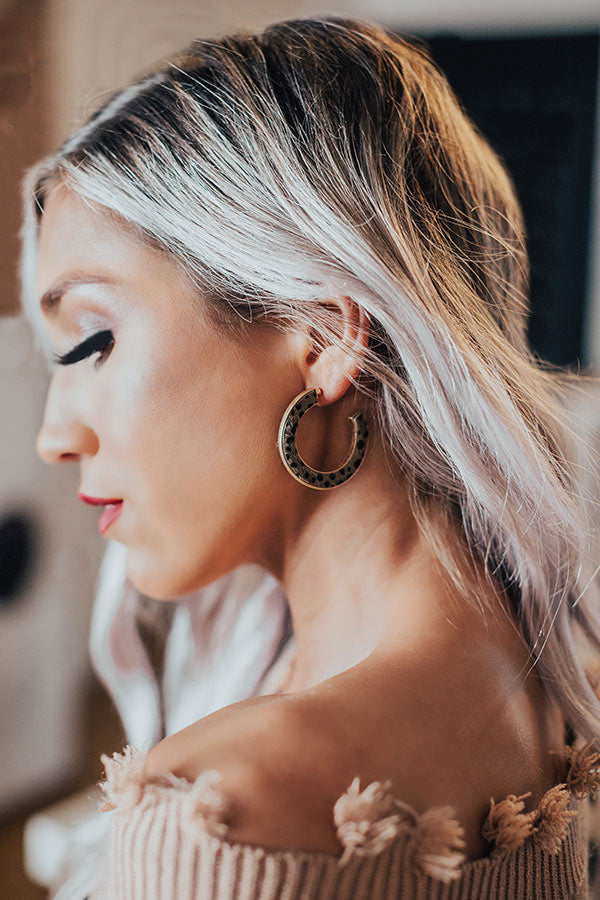 Chic Selection Cheetah Print Hoop Earrings In Taupe