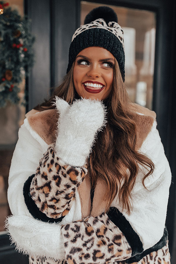 Winter Wonderland Faux Fur Lined Mittens in White
