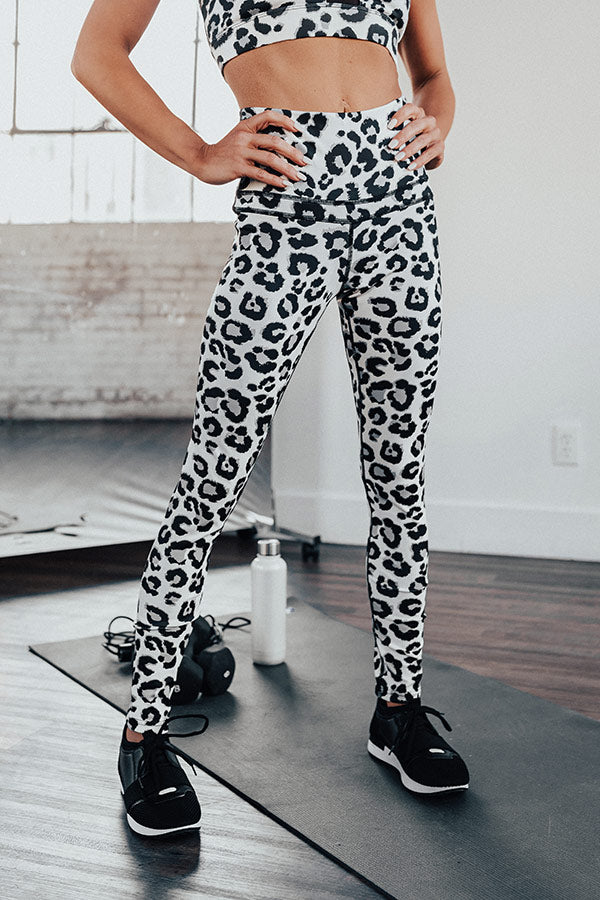 Passion For Fitness High Waist Leopard Print Active Legging In White Image - 2