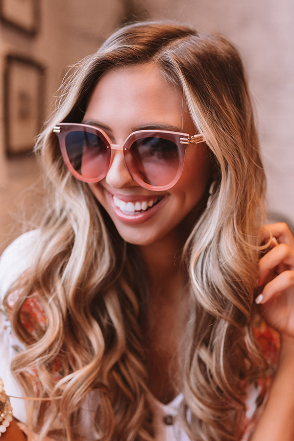 Beachy Mood Sunnies in Blooming Dahlia