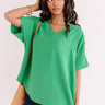 Weekend Picnic Shift Top in Kelly Green Image - 1