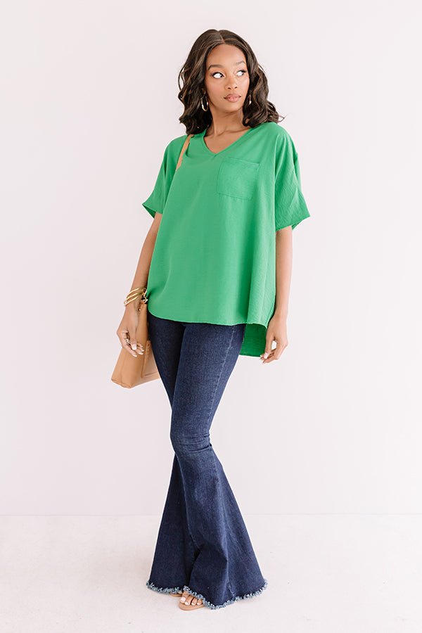 Weekend Picnic Shift Top in Kelly Green Image - 2