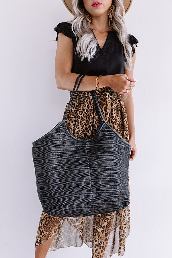 Solo Trip Faux Leather Tote In Black Image - 4