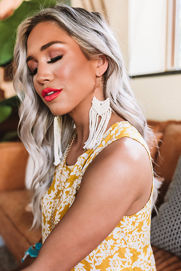 Way To Stand Out Earrings In Ivory