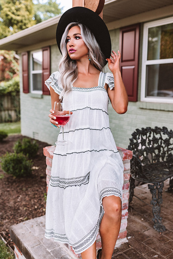 Chardonnay And Candlelight Midi Image - 1