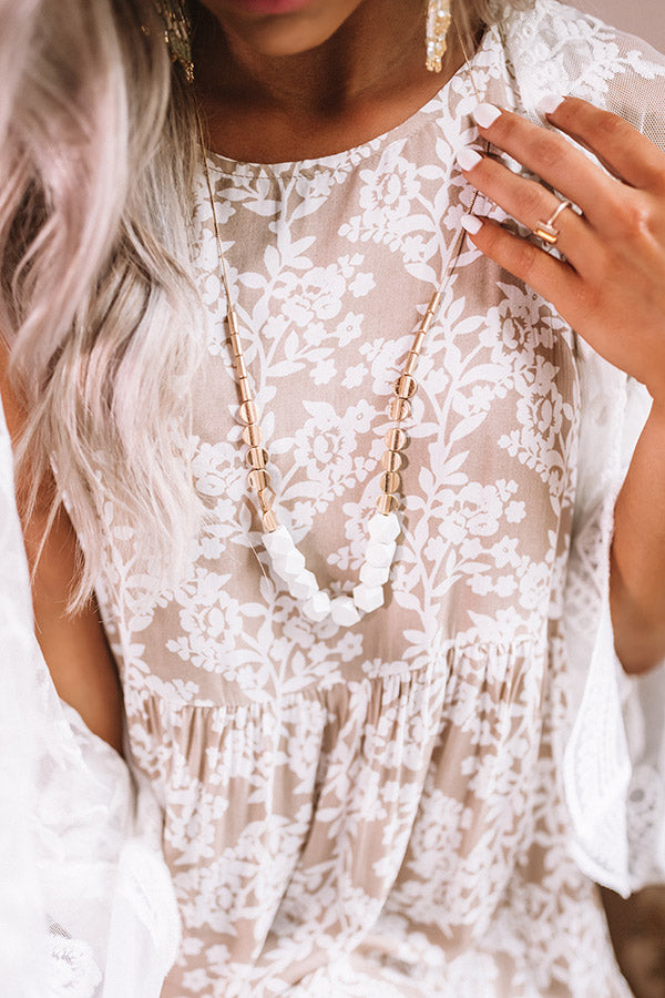 Nice To Sea You Necklace In White
