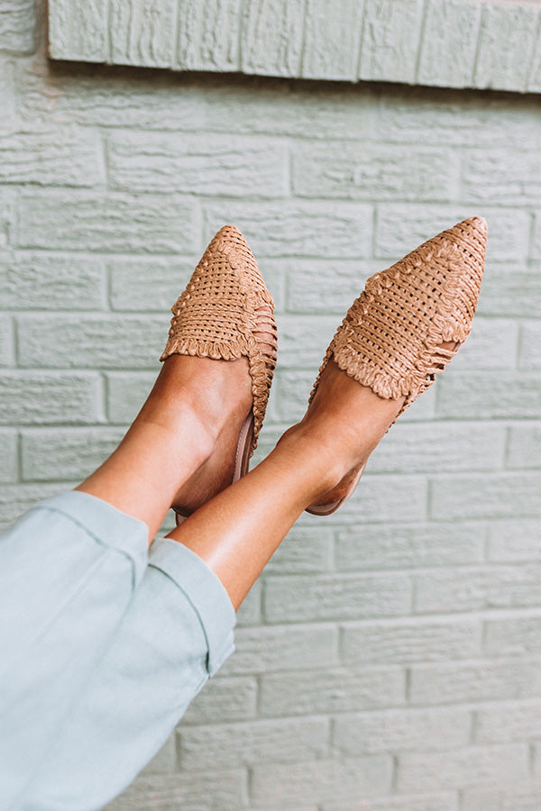 The Bellview Woven Flat In Brown