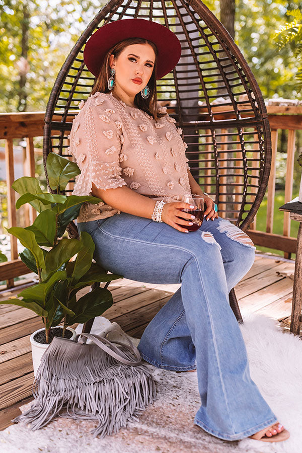 Cause For Applause Shift Top In Taupe Curves Image - 1