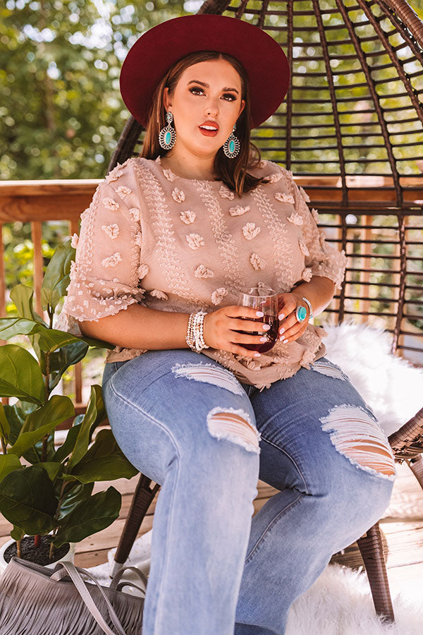 Cause For Applause Shift Top In Taupe Curves Image - 2