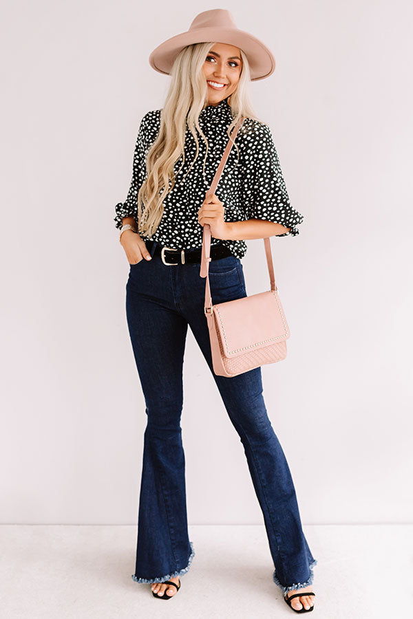 Belles And Brunch Shift Top In Black Image - 2