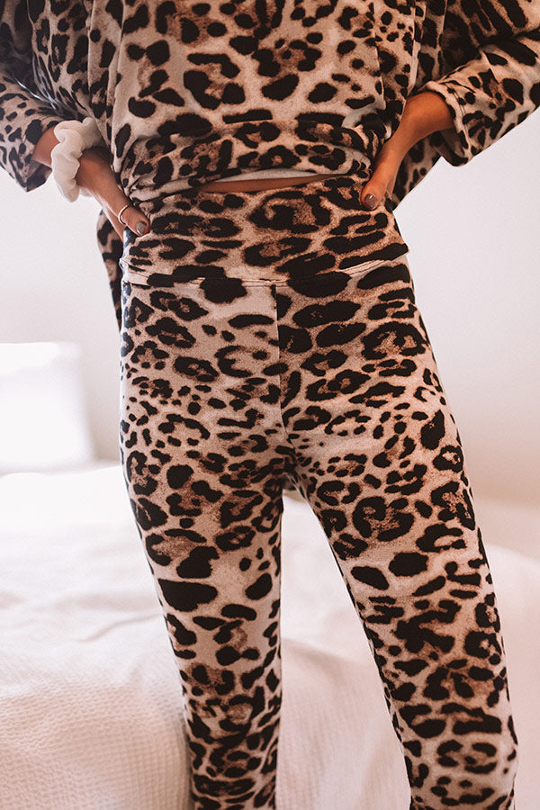 Cozy And Fabulous Leopard Leggings In Brown Image - 5