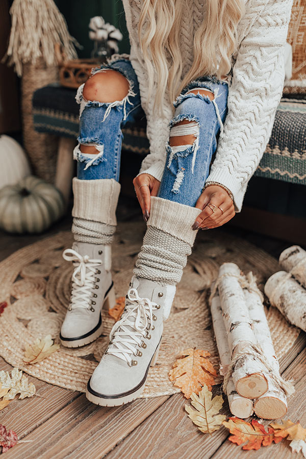 Cozy Surroundings Thigh High Socks In Cream
