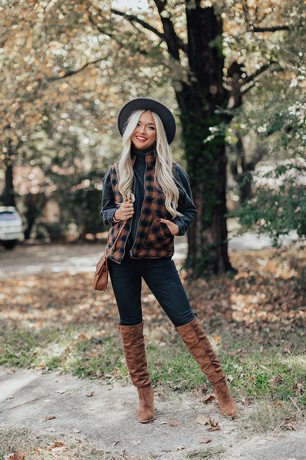 Autumn Hugs Plaid Vest In Cinnamon