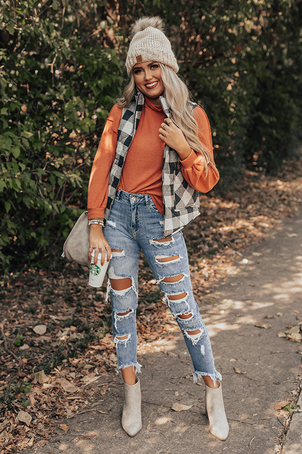 Autumn Hugs Plaid Vest In Black