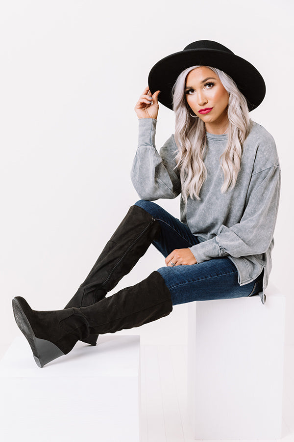 Outdoorsy Babe Sweatshirt In Grey Image - 2