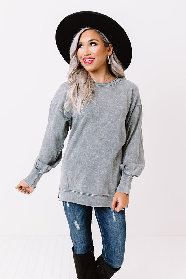 Outdoorsy Babe Sweatshirt In Grey Image - 3