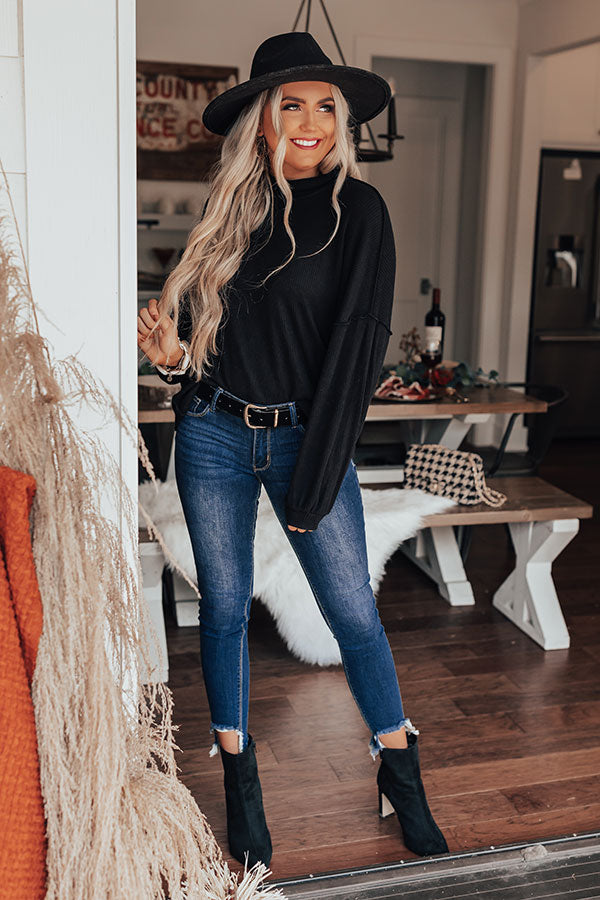 Boulder Weekend Shift Top In Black