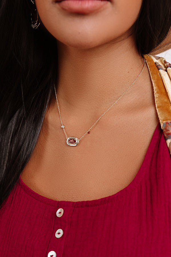 Kendra Scott Anna Gold Pendant Necklace in Bronze Veined Maroon Jade Image - 2