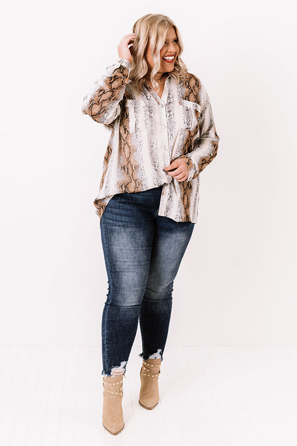 Rush Of Inspiration Snake Print Top In Grey   Curves Image - 2