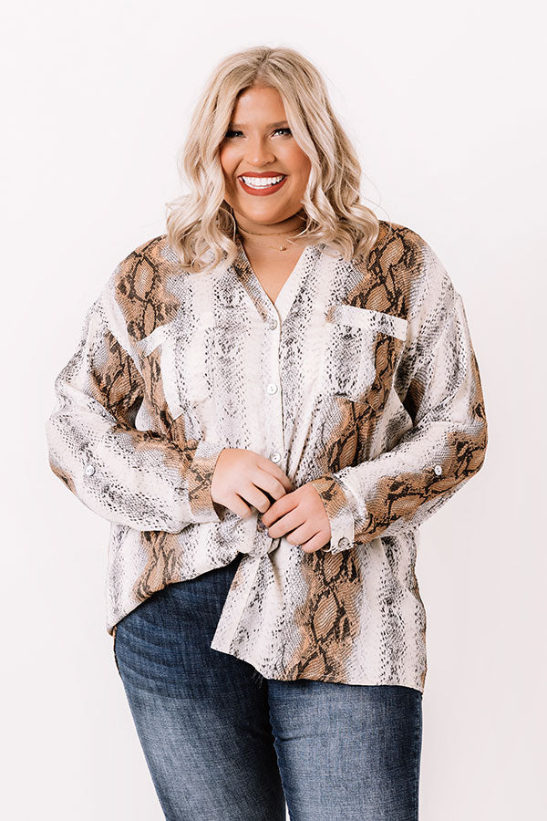 Rush Of Inspiration Snake Print Top In Grey   Curves Image - 1