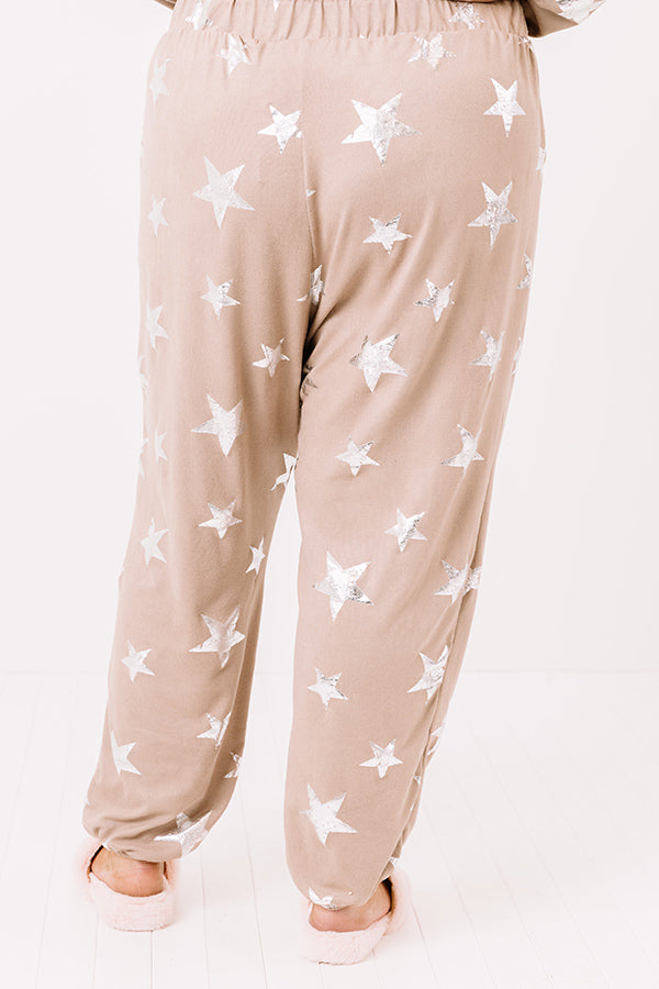 Stargazing And Smooches Joggers    Curves Image - 3