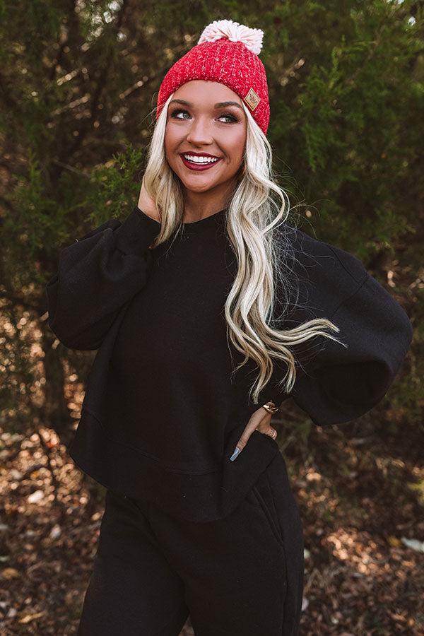 Cozy Aesthetic Sweatshirt in Black