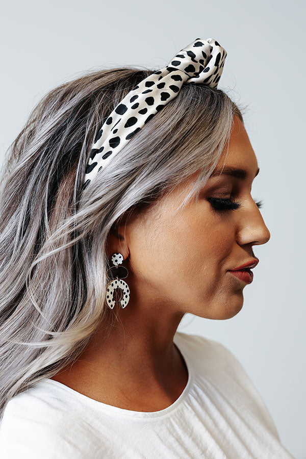 Romantic Drive Leopard Earrings In White