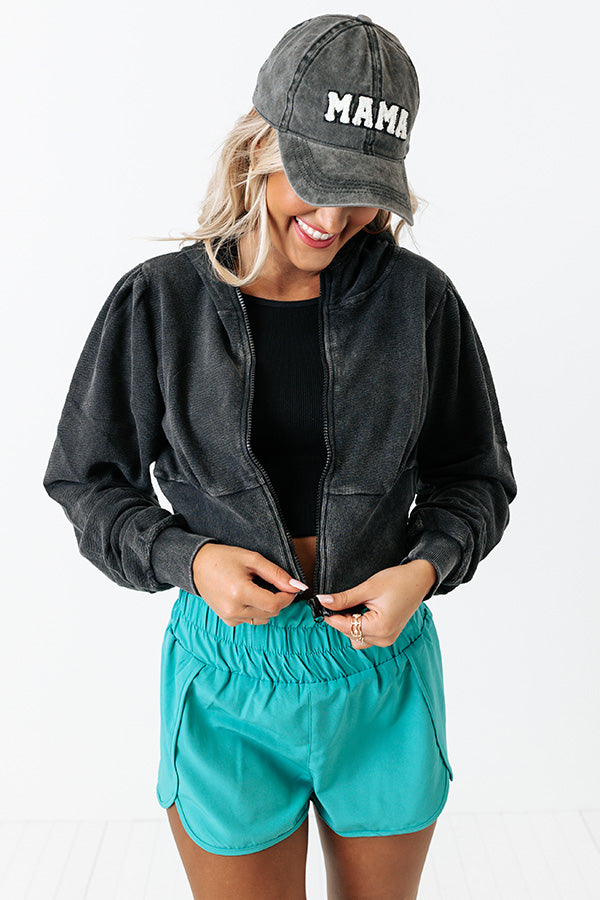 Morning Run Lightweight Crop Jacket in Vintage Black Image - 1
