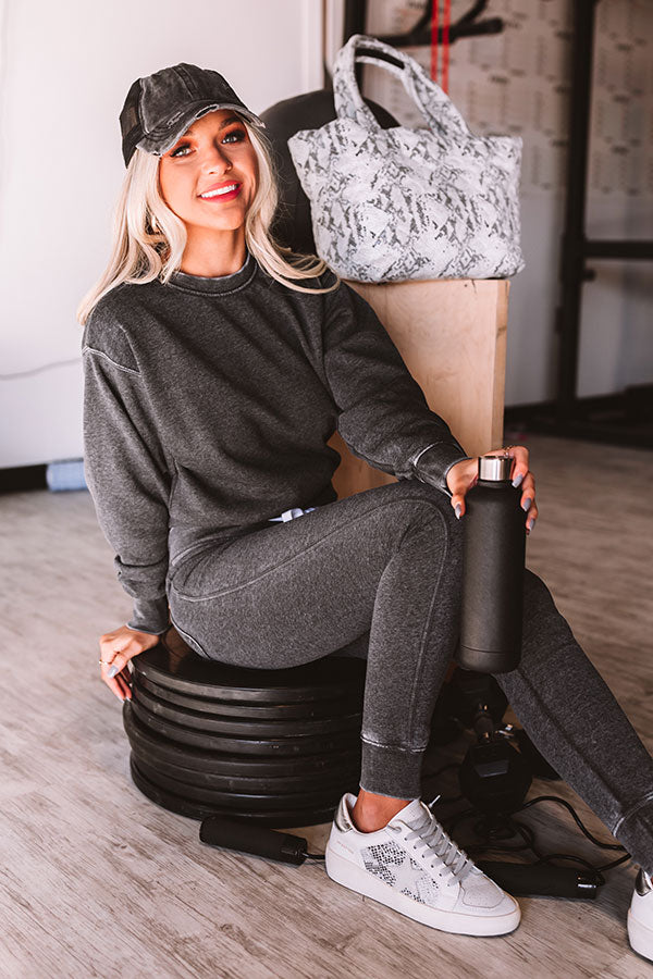 Fresh Air Sweatshirt in Vintage Black Image - 2