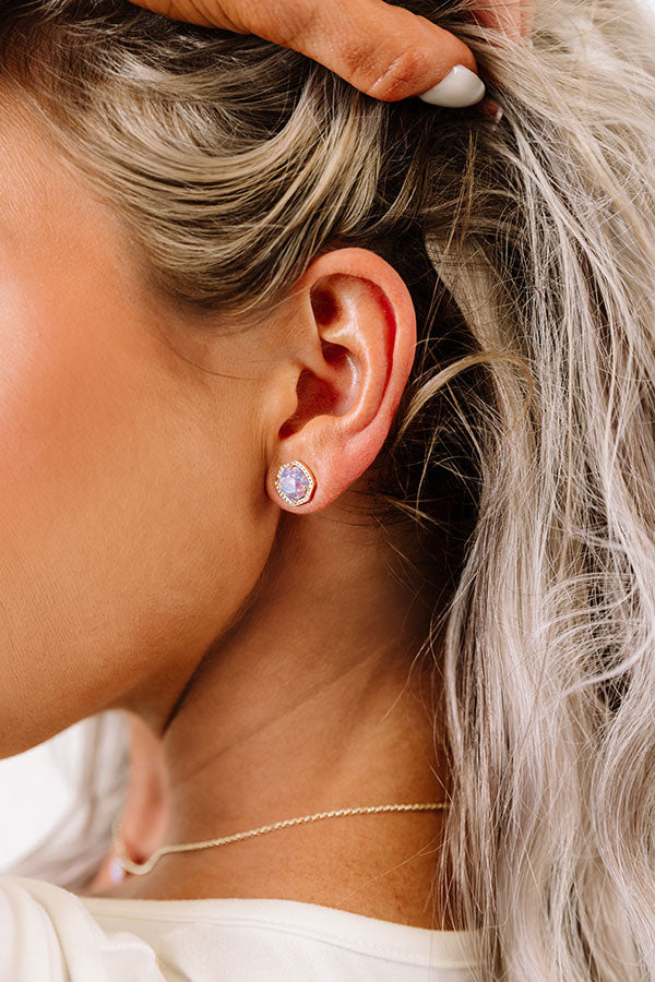 Kendra Scott Davie Gold Stud Earrings in Lavender Kyocera Opal Image - 2