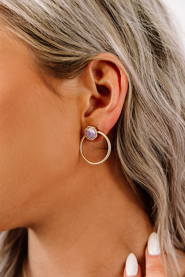 Kendra Scott Davie Gold Hoop Earrings in Lavender Kyocera Opal Image - 2