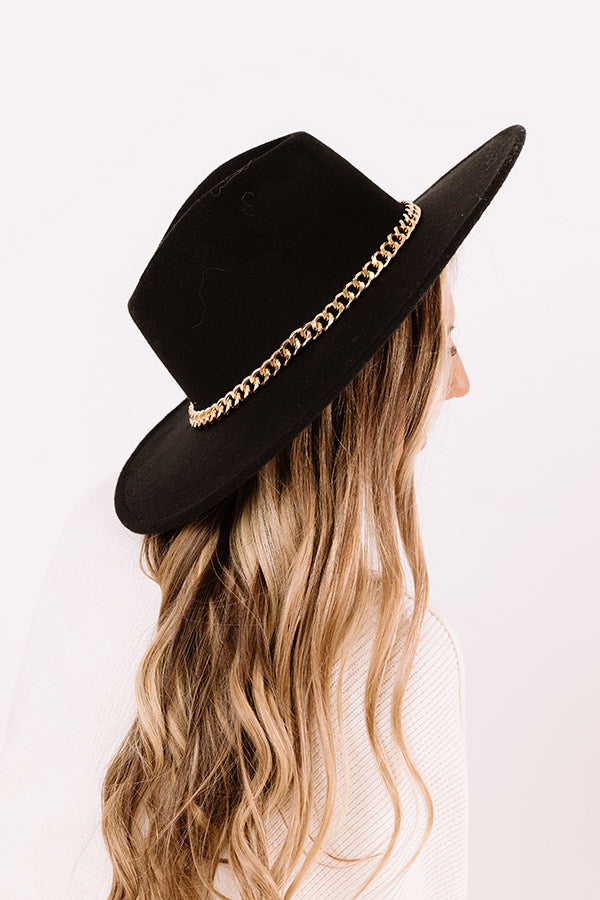Model Sighting Fedora In Black