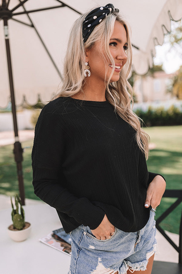 Social Season Shift Top In Black Image - 2