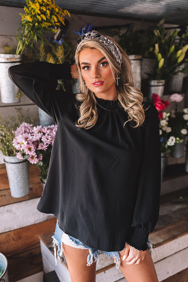 Socialite In The City Shift Top In Black