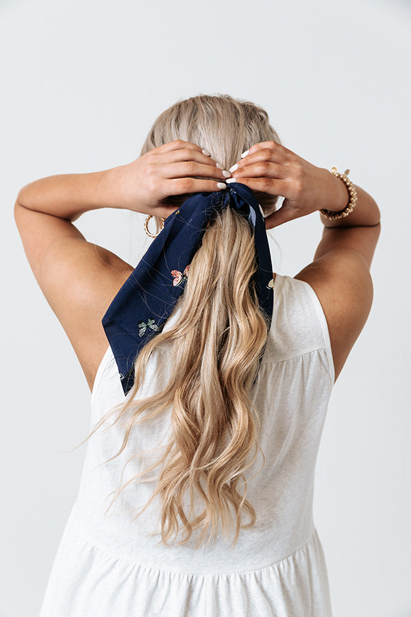 Sandy In Seychelles Scrunchie In Navy